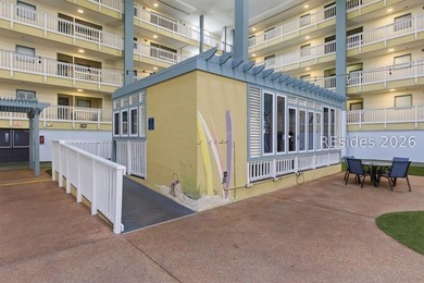 Unit 2305 offers a view that needs to be seen soon. From the 3rd - photo 27