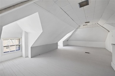 Welcome to 138 Dorchester in the prestigious BROWNCROFT - photo 35