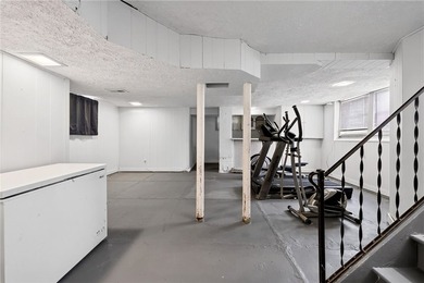 Welcome to 138 Dorchester in the prestigious BROWNCROFT - photo 38