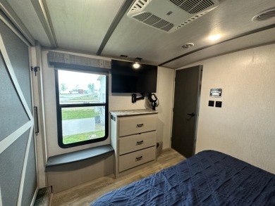 Waterfront RV Lot in Lux Community - RV Included! - photo 43