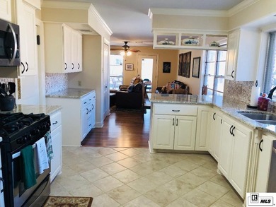 Must-see home with luxury, privacy, and convenience! This home - photo 11
