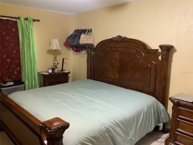 Virtually Staged. Welcome to this beautiful and spacious - photo 12