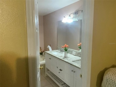 Virtually Staged. Welcome to this beautiful and spacious - photo 16
