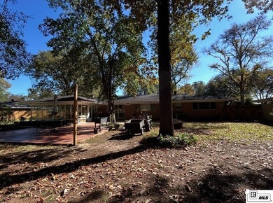 Must-see home with luxury, privacy, and convenience! This home - photo 21