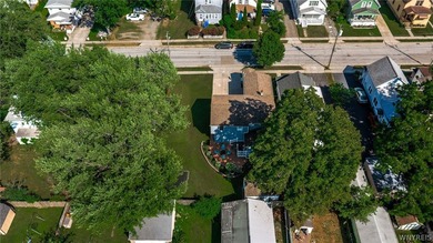 Welcome home to 114 Flohr Avenue! This beautiful 3 bedroom, 2 - photo 32