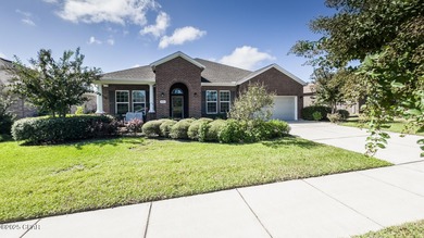 Deer Point Lake Home Sale Pending in Panama City Florida