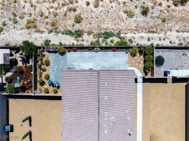 Welcome to this spacious nearly 2,200 sq ft home featuring 3