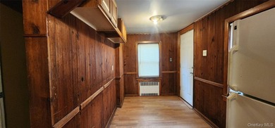 LOW TAXES!! Perfect starter home features 2 bedrooms, full bath - photo 9