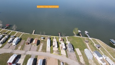 Waterfront RV Lot in Lux Community - RV Included! - photo 6