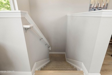 Perched on the top floor for ultimate privacy, this beautifully - photo 11