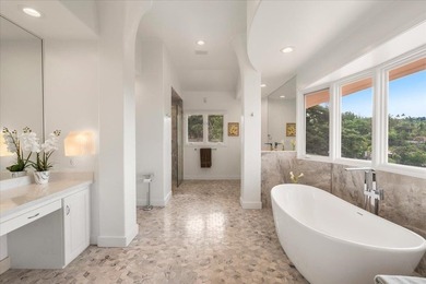 A rare South Maui estate - 2.118 acres in the exclusive gated - photo 16