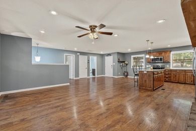 Experience affordable living in the nation's largest gated - photo 17