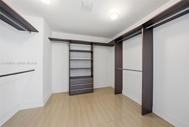 Luxury Live Auction! Bidding to start from $990,000.00!Elegant