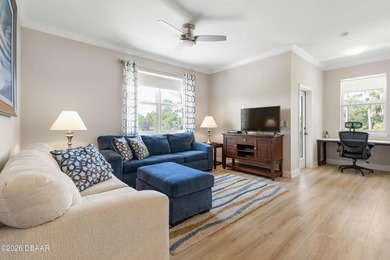Perched on the top floor for ultimate privacy, this beautifully - photo 21