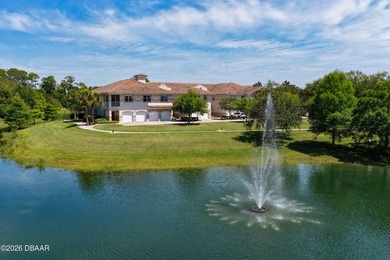 Perched on the top floor for ultimate privacy, this beautifully - photo 44