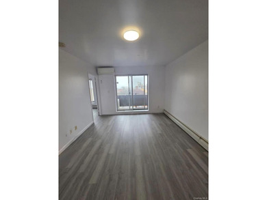 Parking space available and sell separately. Bright 2 bedrooms - photo 8