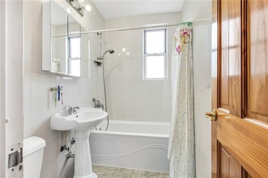 Bright and well-situated one-bedroom co-op on a top floor in a