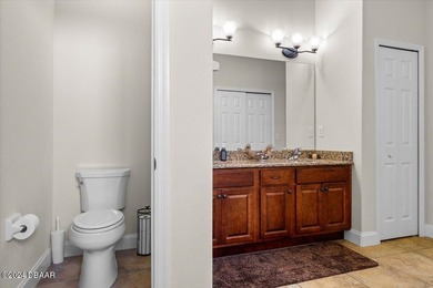 Maintenance free, one-owner VILLA in GOLF COURSE community - photo 22