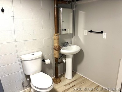 Sitting on a gentle lot in a beautiful cove location, this gem - photo 25