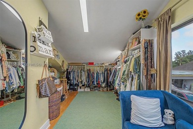 Welcome to this highly desirable corner-unit townhome in the - photo 25