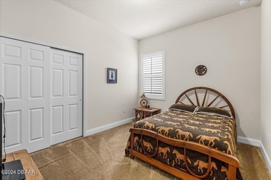 Maintenance free, one-owner VILLA in GOLF COURSE community - photo 27