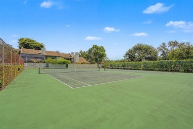 Welcome to this highly desirable corner-unit townhome in the - photo 39