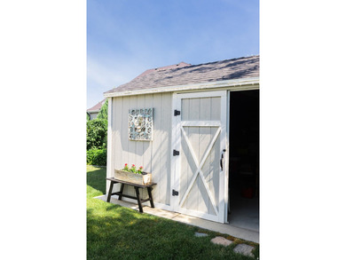 This customized & upgraded home makes an unforgettable first - photo 42