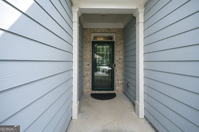Welcome home to the sought after community of Lake Arrowhead! - photo 5