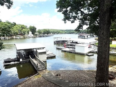 Sitting on a gentle lot in a beautiful cove location, this gem - photo 46