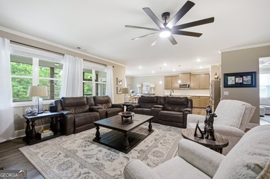 Welcome home to the sought after community of Lake Arrowhead! - photo 10