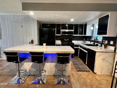 Perfectly maintained 2Bd 2.5Ba 1,260 Sq. Ft. townhome in the - photo 8