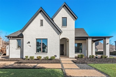 Lake Viridian Home For Sale in Arlington Texas