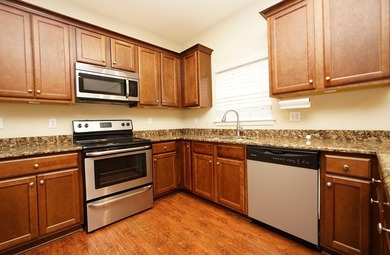 Central Niceville Location - Conveniently located near schools - photo 11