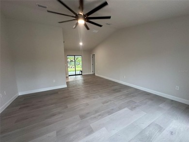 Welcome home! This beautiful updated property is completely - photo 14