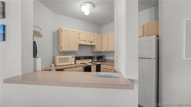 NOW OFFERING ALL HOA assessments for 2026 paid by seller upon - photo 41