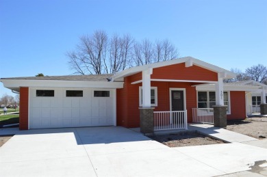 Clear Lake Home For Sale in Clear Lake Iowa