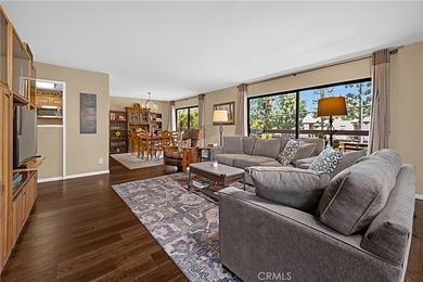 Beautifully upgraded 2 bedroom + den, 2 bath condo with approx - photo 1