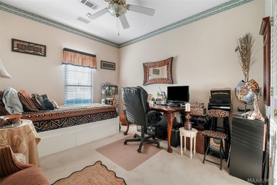 This stunning 3-bedroom, 3.5-bath brick beauty offers over 3,400 - photo 12