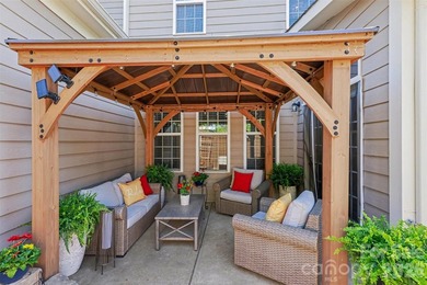 Welcome to one of the most desirable townhomes in charming - photo 23