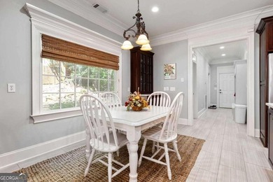 Custom-built home. Winding staircase & grand foyer. Huge master - photo 37