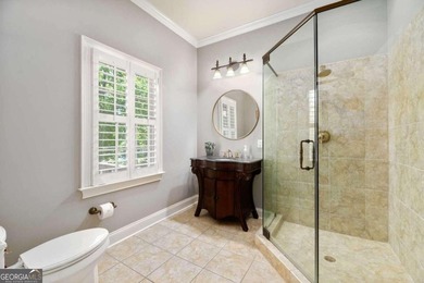Custom-built home. Winding staircase & grand foyer. Huge master - photo 50