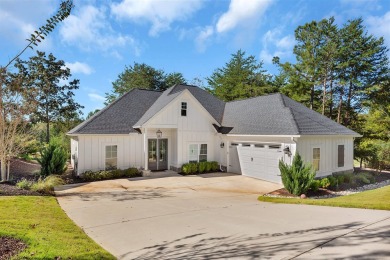 Welcome to 69 Coneflower Lane where this Craftsman style home - Lake Home For Sale in Toccoa, Georgia