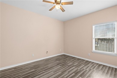 Time to Soak Up The Sun!!! Beautiful HOME on the Southside! Wait - photo 28