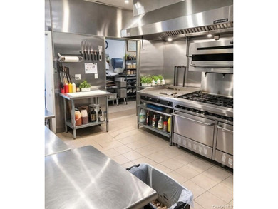 Prime mixed-use opportunity in the heart of Throggs Neck! - photo 6