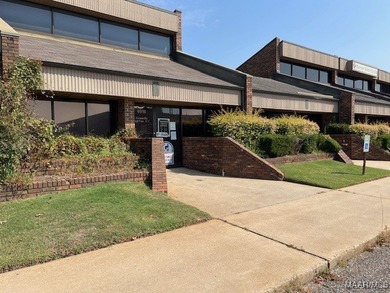 MODERN MEDICAL OFFICE CLOSE TO BAPTIST EAST ER ENTRANCE. LARGE