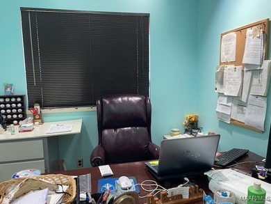 MODERN MEDICAL OFFICE CLOSE TO BAPTIST EAST ER ENTRANCE. LARGE