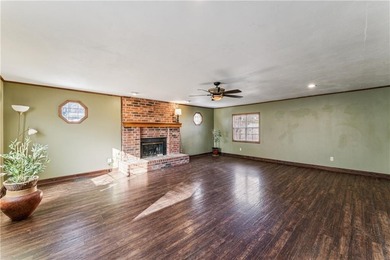 What a SWEET ranch! Clean & move in ready! Prepare to fall in