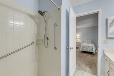 Enjoy low-maintenance Florida living in this beautifully - photo 22