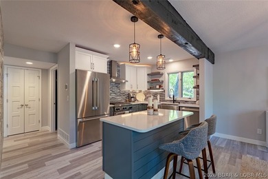 Lakefront home in highly sought-after 6 Mile Cove, Turnkey with - photo 23