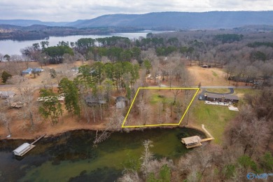 Lake Lot For Sale in Hollywood, Alabama